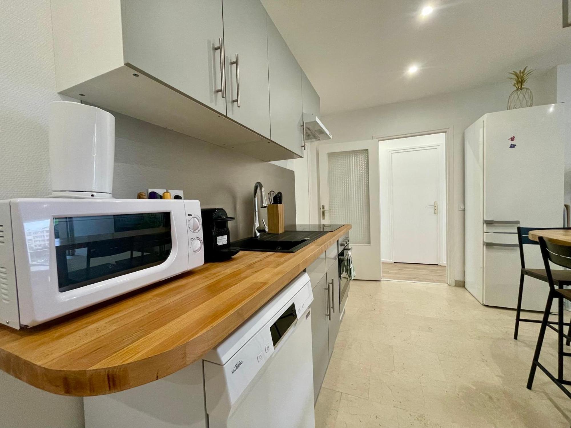 Bngo I Le Spacieux I 3 Chambres, 2 Salles De Bain, Parking Prive Gratuit, 8 Personnes, Vieux Lyon Hypercentre المظهر الخارجي الصورة