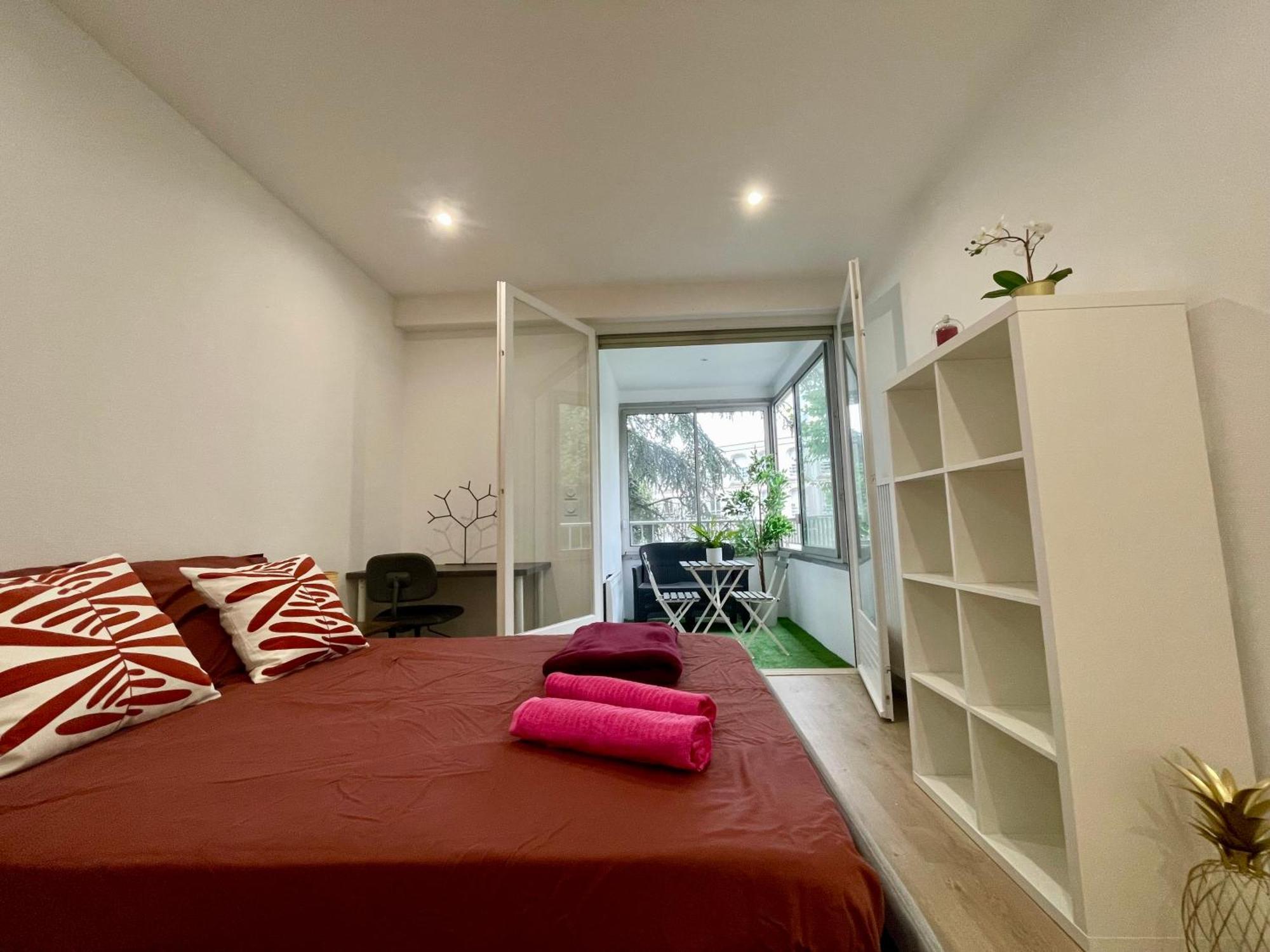 Bngo I Le Spacieux I 3 Chambres, 2 Salles De Bain, Parking Prive Gratuit, 8 Personnes, Vieux Lyon Hypercentre المظهر الخارجي الصورة